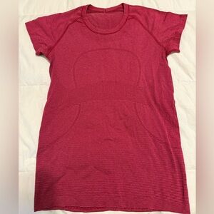 Lululemon Women's Pink Striped Top
